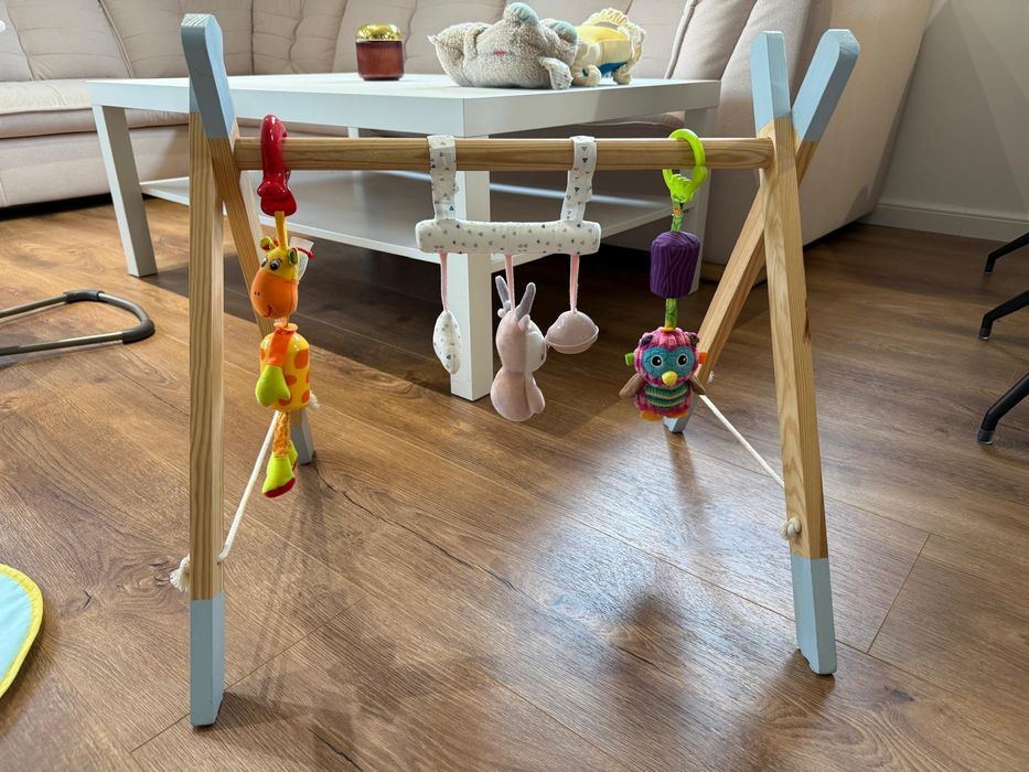 Babygym stojak edukacyjny