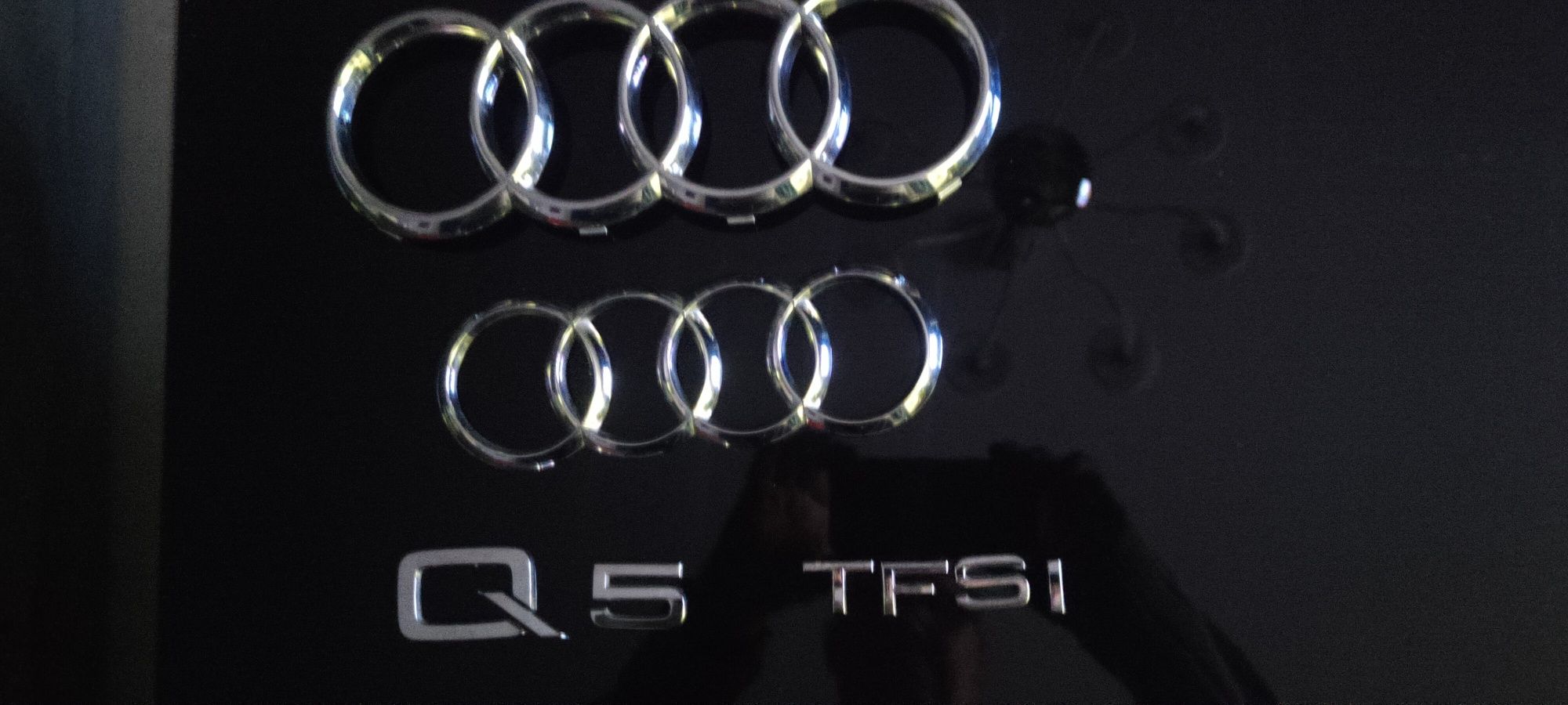 Emblemat Audi Q5