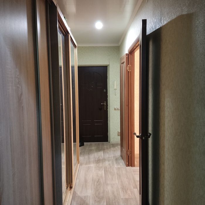 Трикімнатна,район Бума.