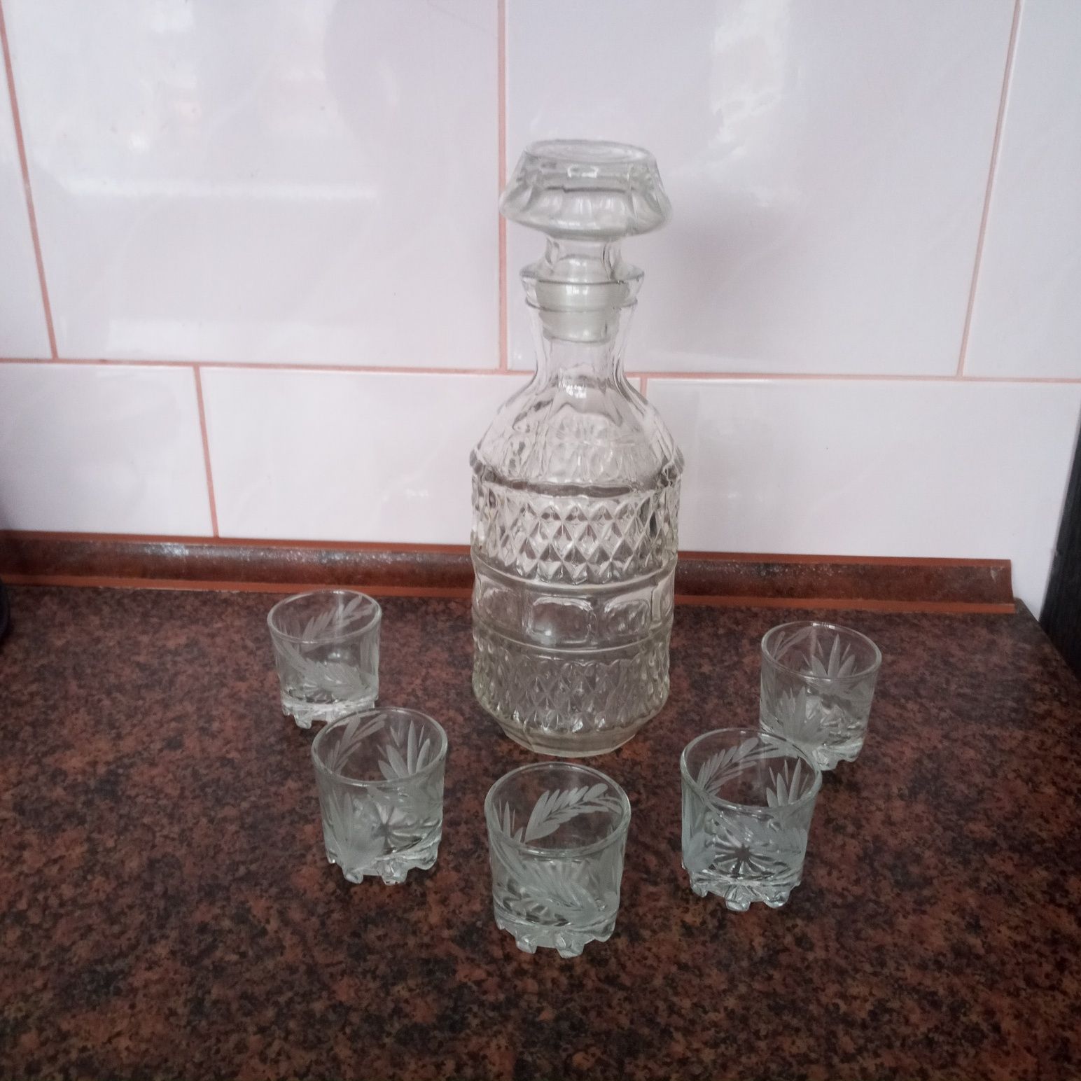 Рюмки,стаканы,графин