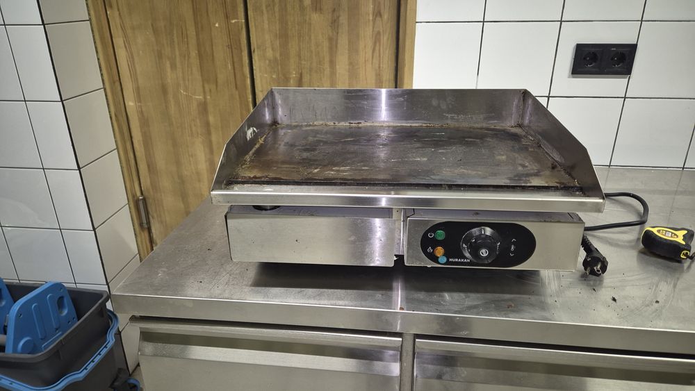 Жарочная поверхность Hurakan гриль бу