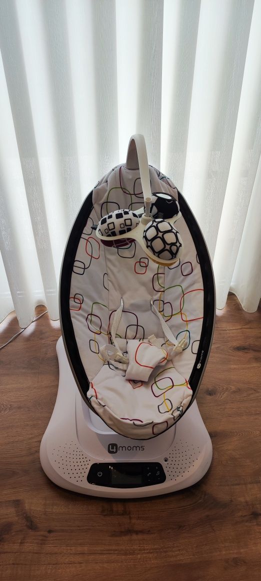 4 Moms Mamaroo Espreguiçadeira