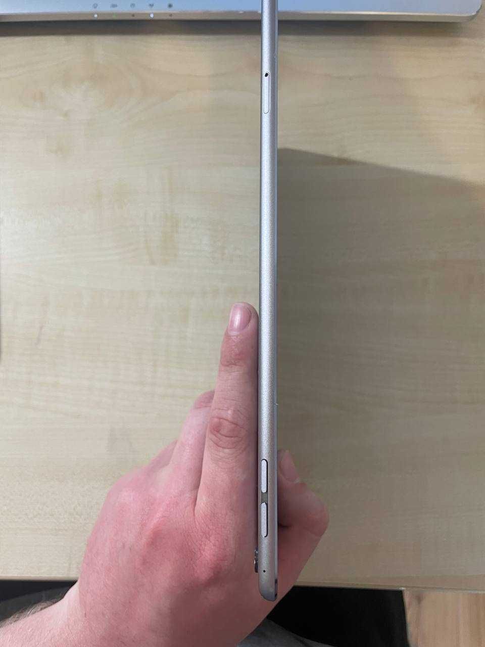 iPad Pro A1674 Wi-Fi+LTE