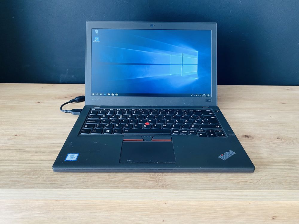 Laptop Lenovo x260 i5-6300u 8 GB / 256 GB SSD