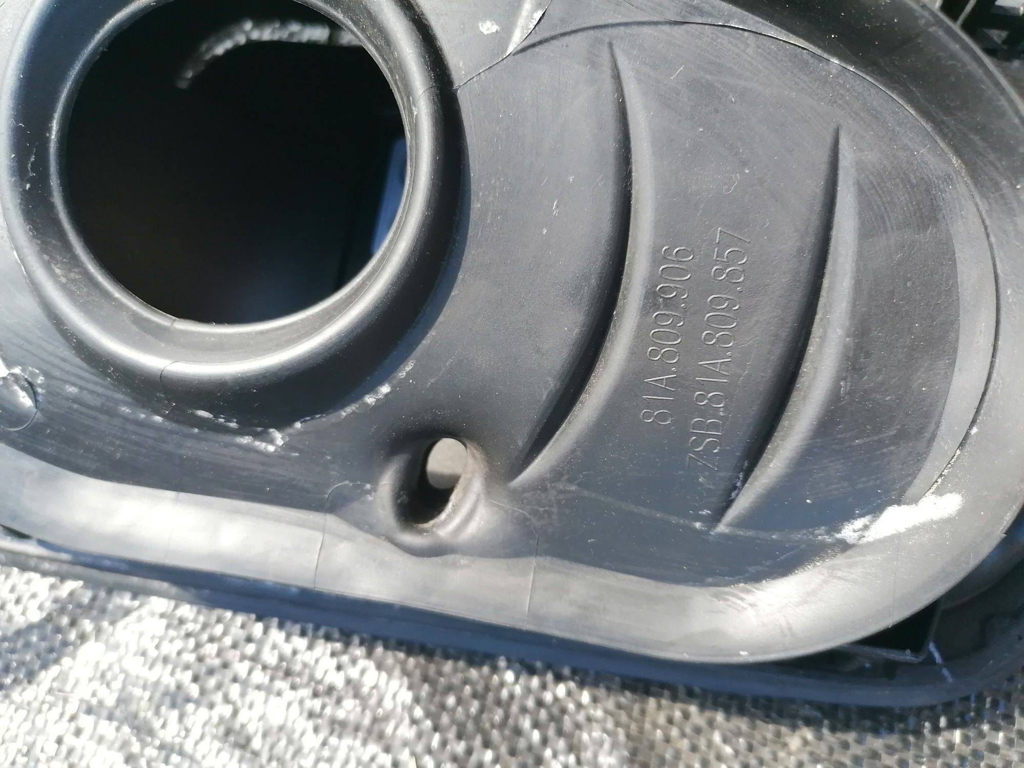 Audi Q2 81A Klapka wlewu paliwa mechanizm