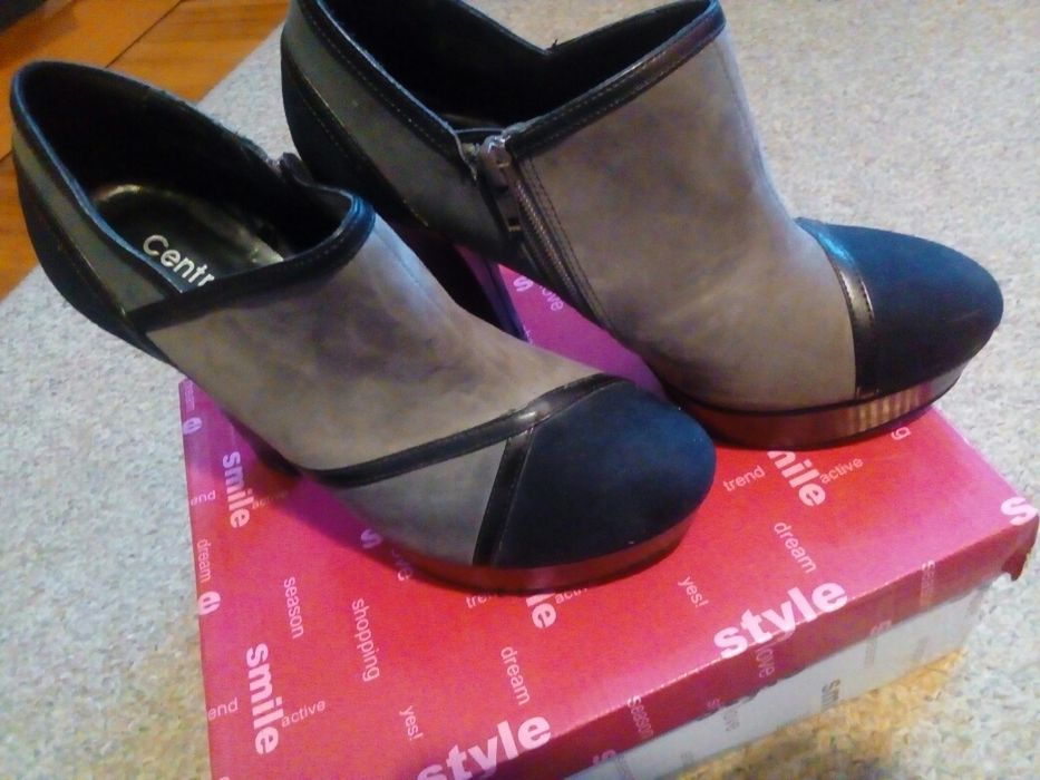 Buty Centro. Stylowe Botki na obcasie rozmiar 38