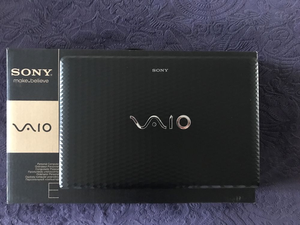 Laptop Sony VAIO model PCH-71811M w idealnym stanie technicznym.