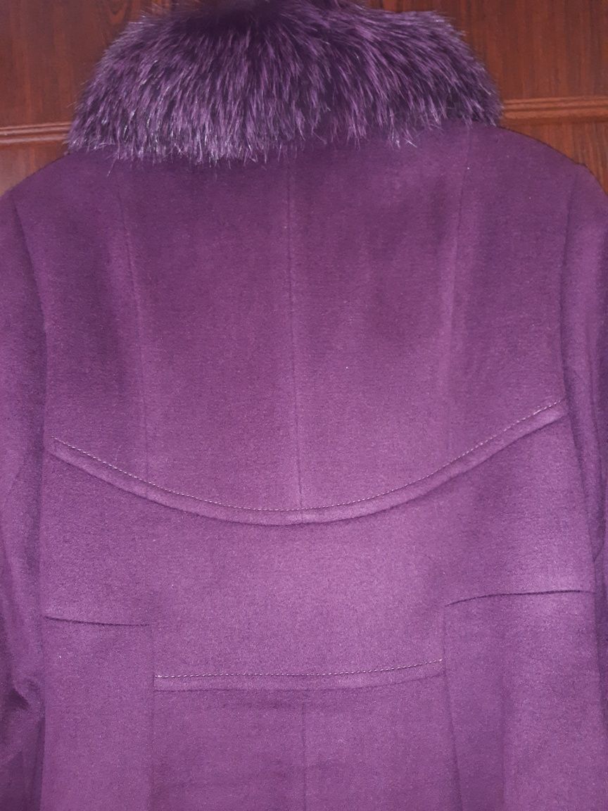 Продам шикарне кашемірове зимове пальто (стан нового)