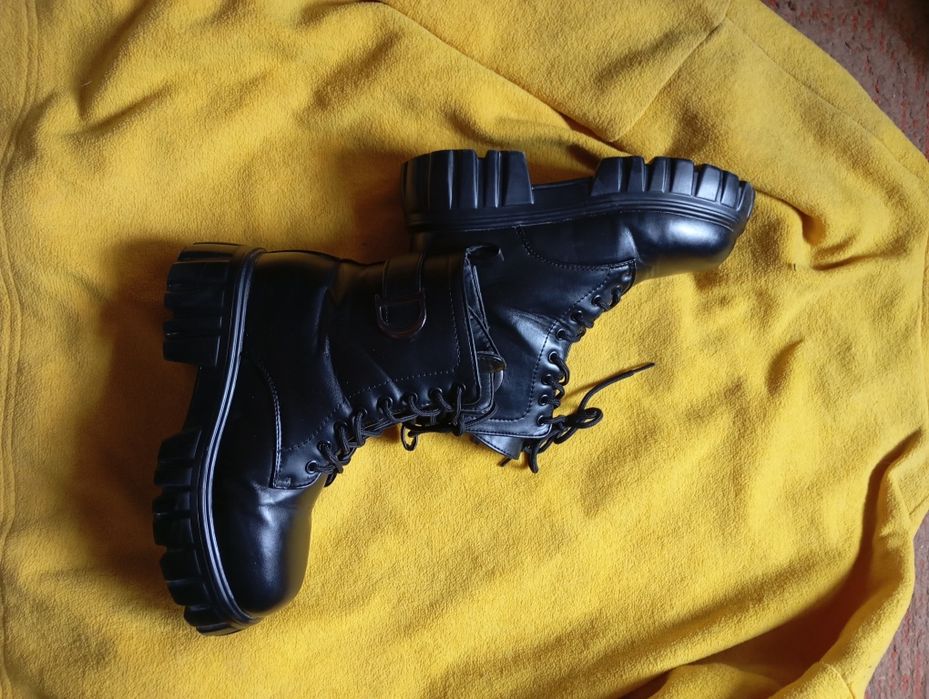 Ботинки женские зимние кожаные сапоги р39