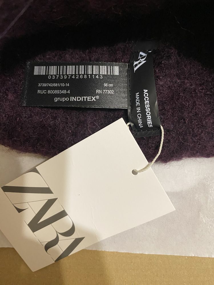 Шапка Zara 56 см