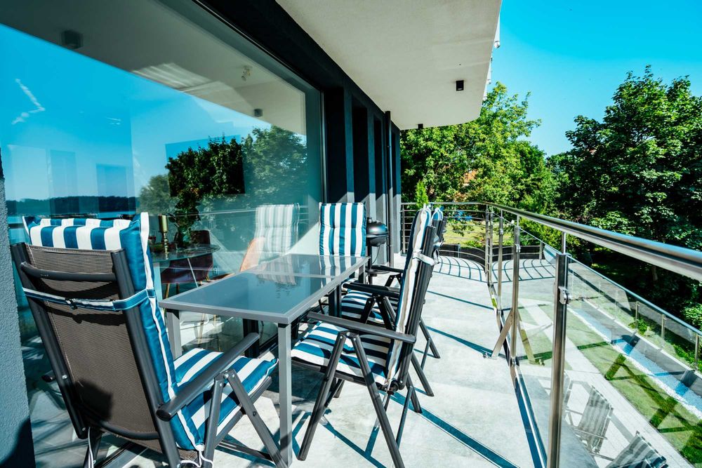 Apartament 4os nad jeziorem, jacuzzi i sauna, Mazury, domek noclegi