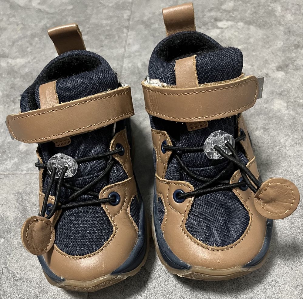 Buty trzewiki ocieplane Bartek roz.22 14,3cm