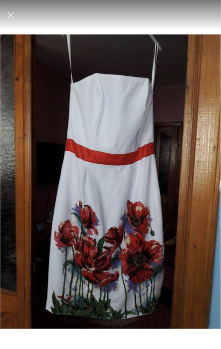 Плаття вишите бісером