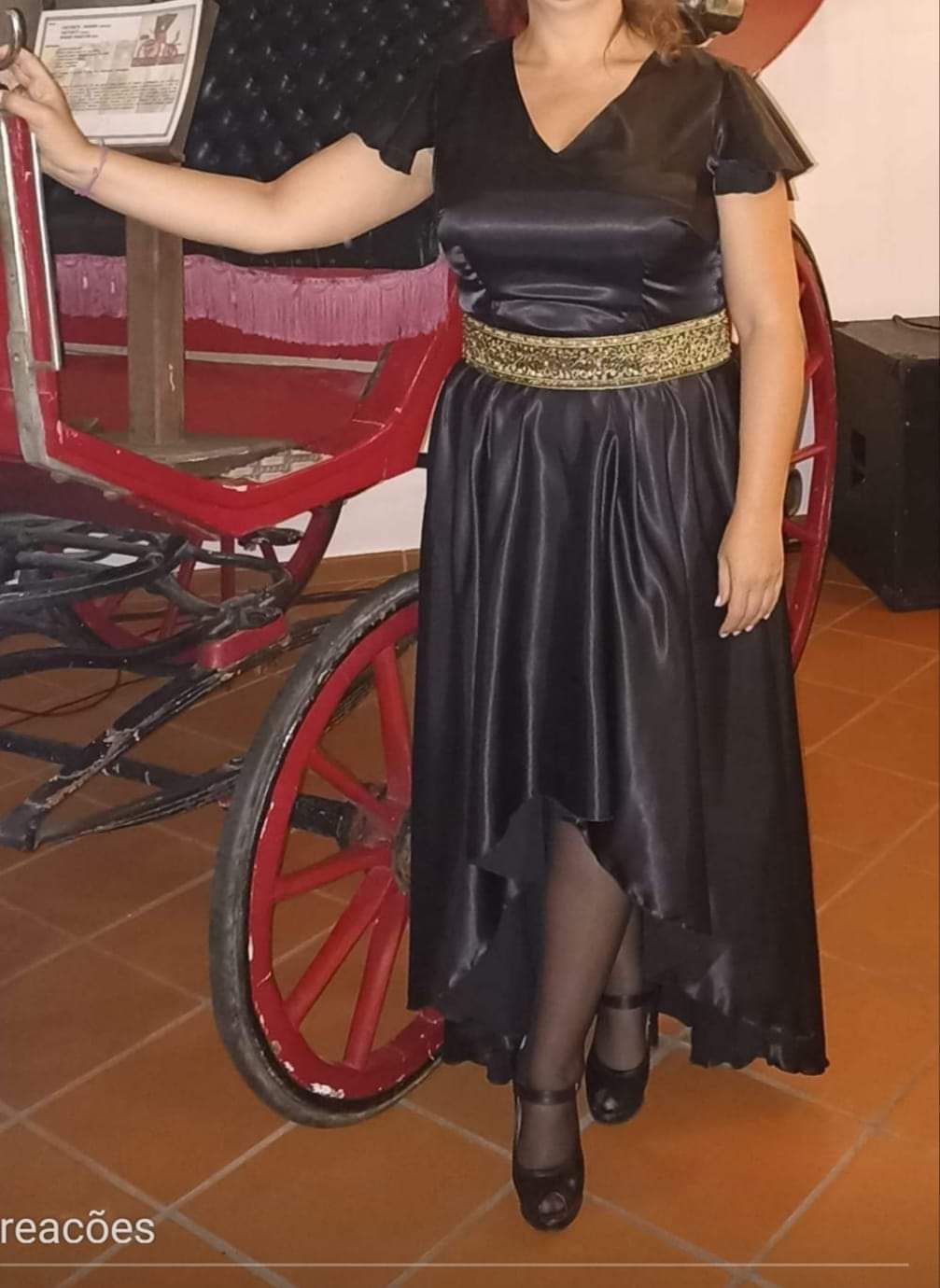 Roupa usada, senhora em óptimo estado