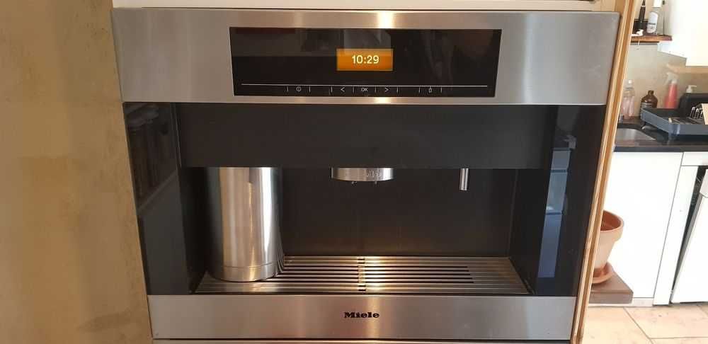 Miele CVA 5065 Automat do kawy