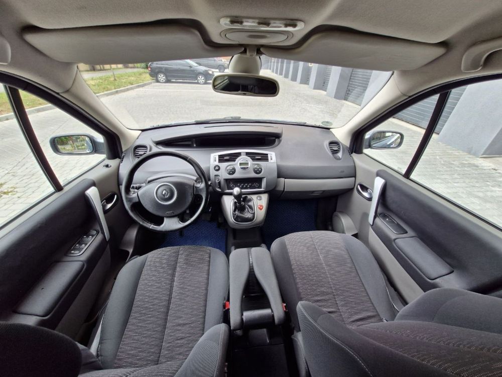 Renault Scenic 2007р 1.6 бензин