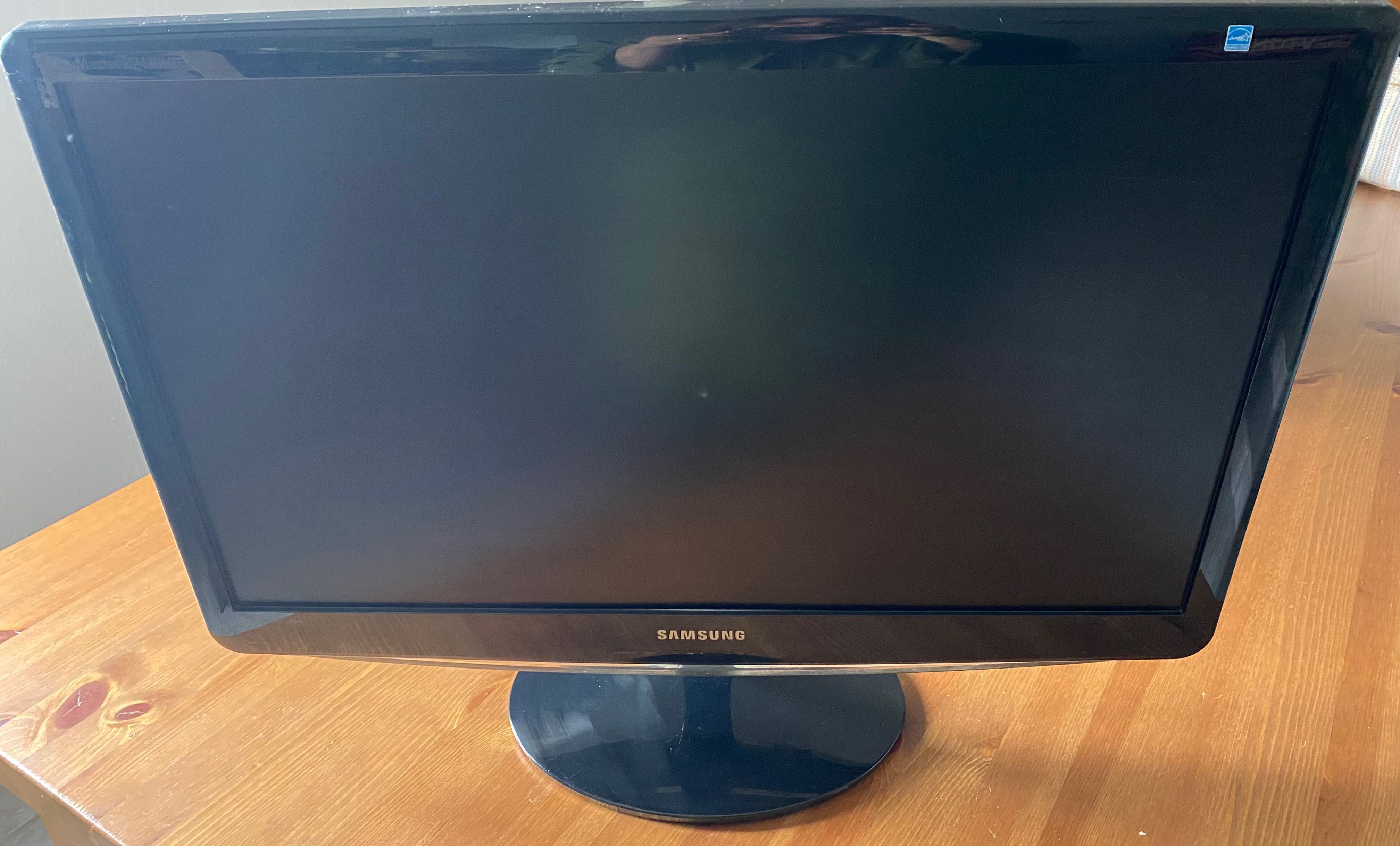 LCD Samsung preto