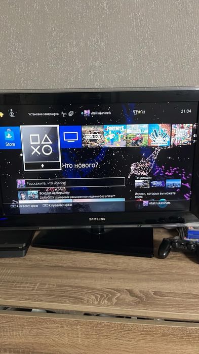 Ps 4 slim 1 tb с геймпадами и играми