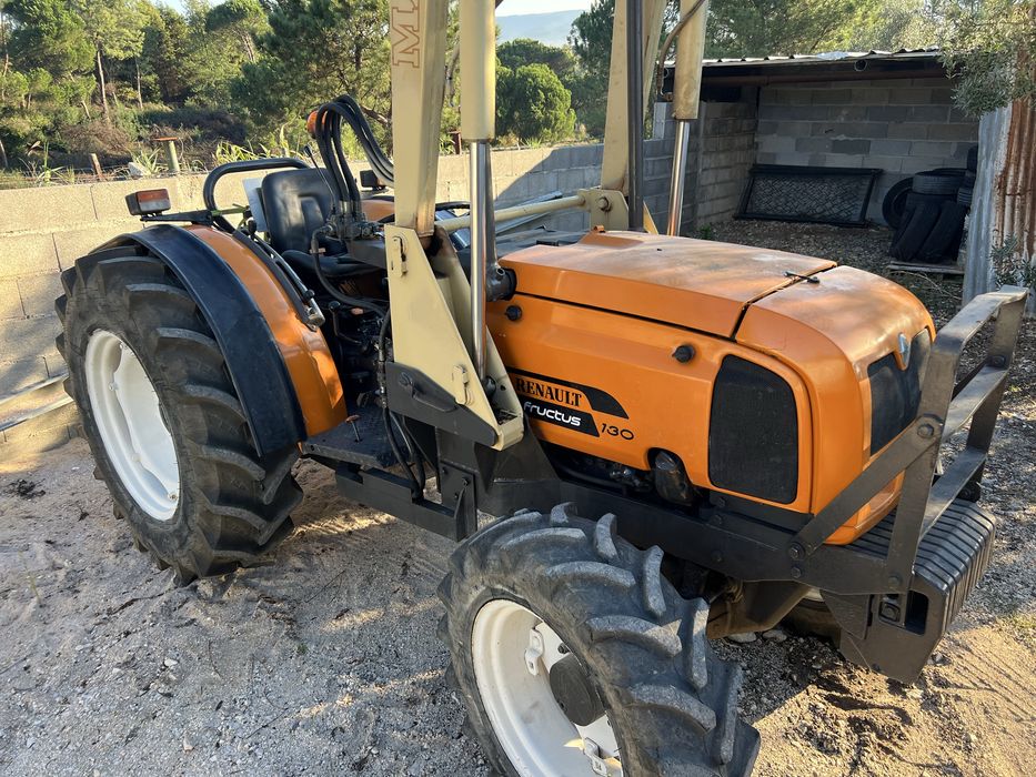 Trator Renault C/Carregador Fontal 75cv 4x4