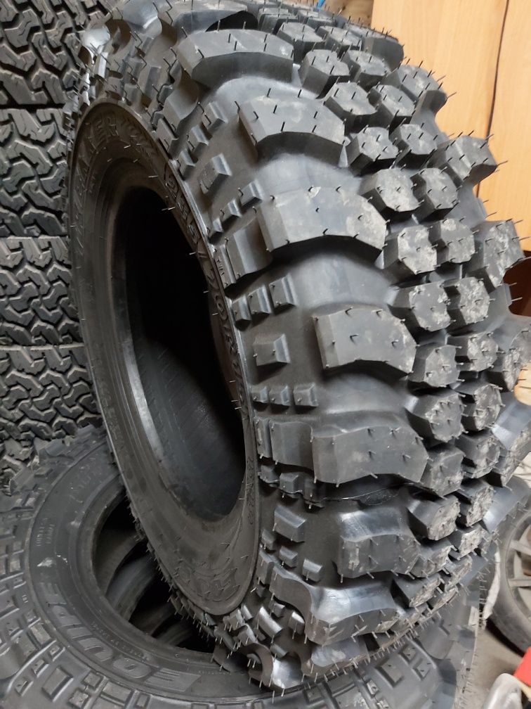 Opony Equipe 205/70 R15 Simex 4x4