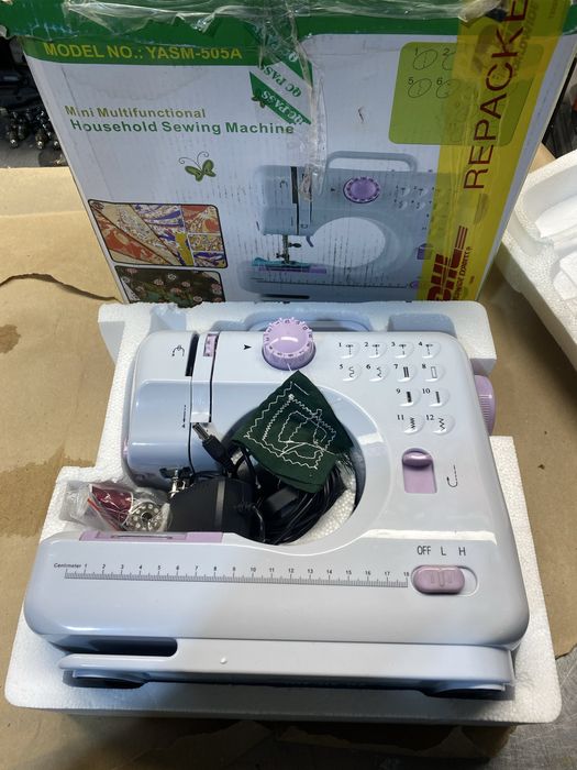 Швейна машинка нова