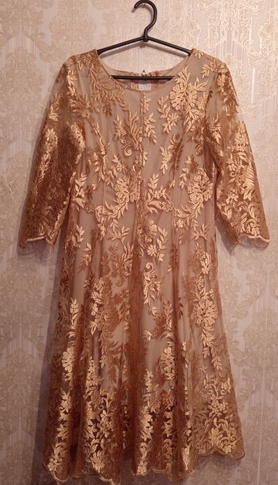 Вещи женские, платье