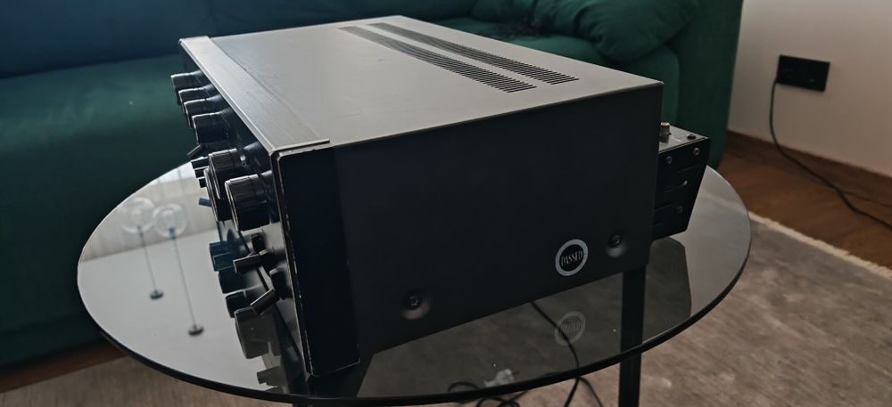 Sansui au 5900 вінтаж в ідеальному стані