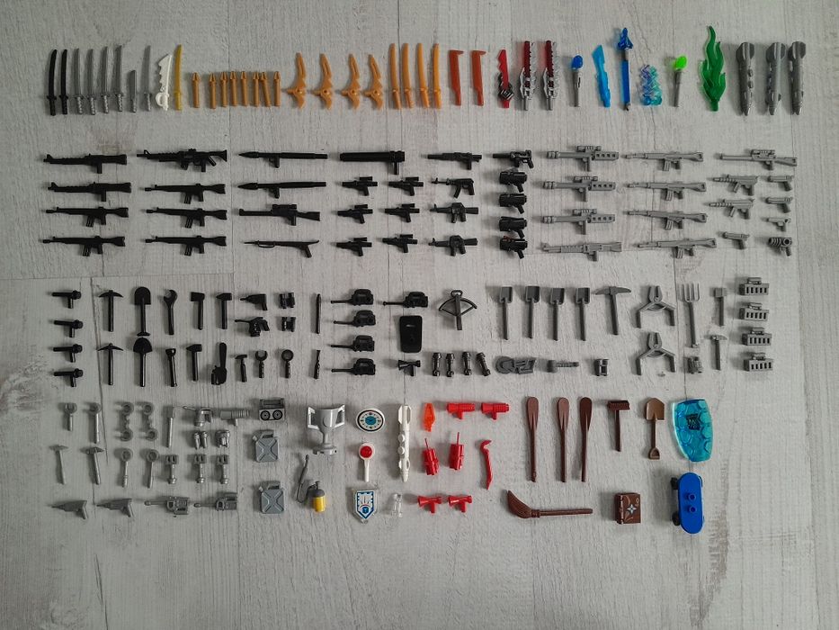 8 kg lego i nie tylko posegregowane kolorami