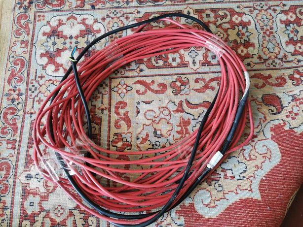 Нагрівальний кабель DEVI DEVIflex 18T 22м