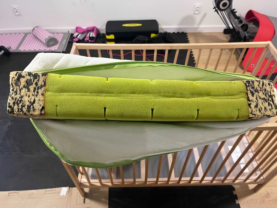 Łóżeczko dziecięce IKEA z materacykiem i pokrowcem antylergicznym