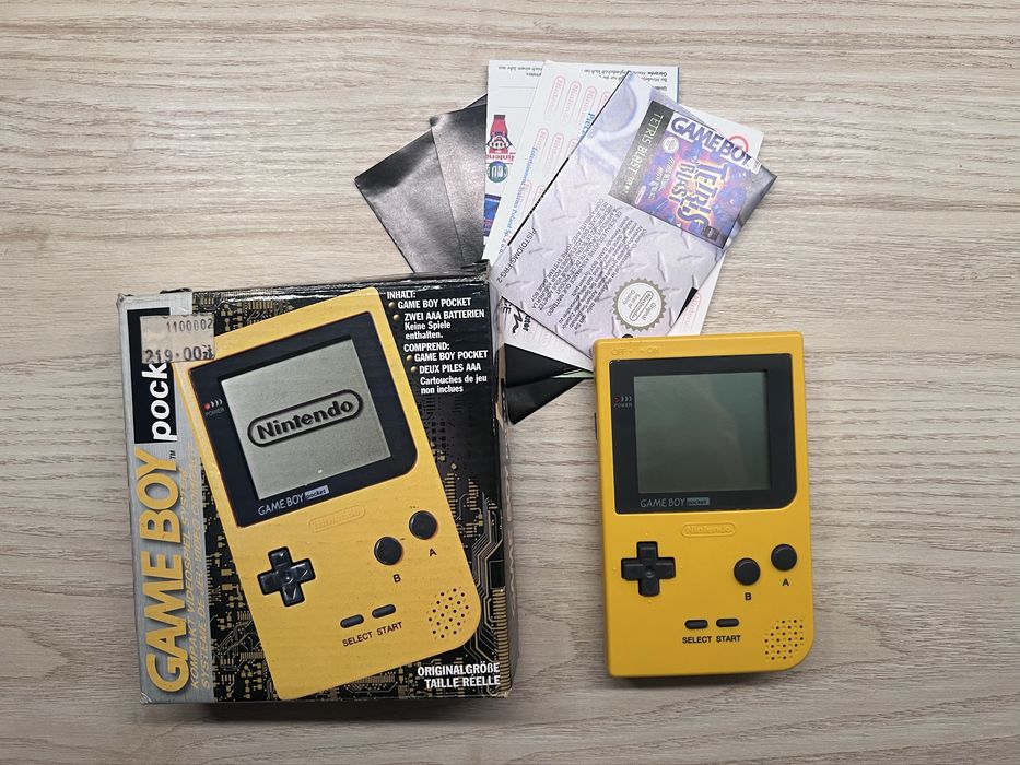 Game Boy Pocket + 23 in 1. Caly zestaw, unikat!