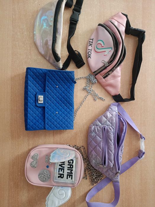 Женские сумки,бананки.Фасоны цвета и цены разные.Состояние отличное!