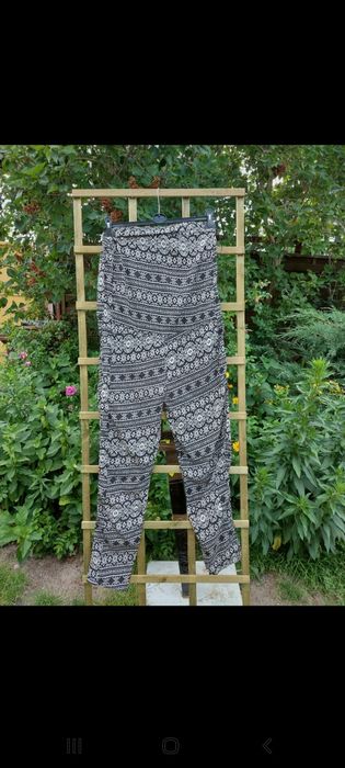 Kombinezon damski biało czarny rozmiar M