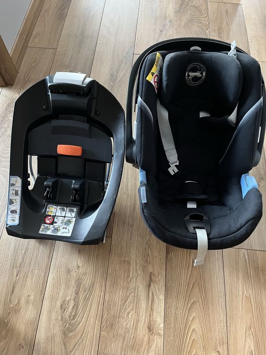 Fotelik Cybex Aton 5 z baza Isofix