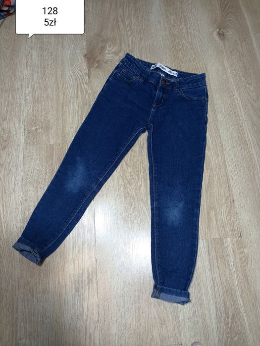 Jeansy rozmiar 128