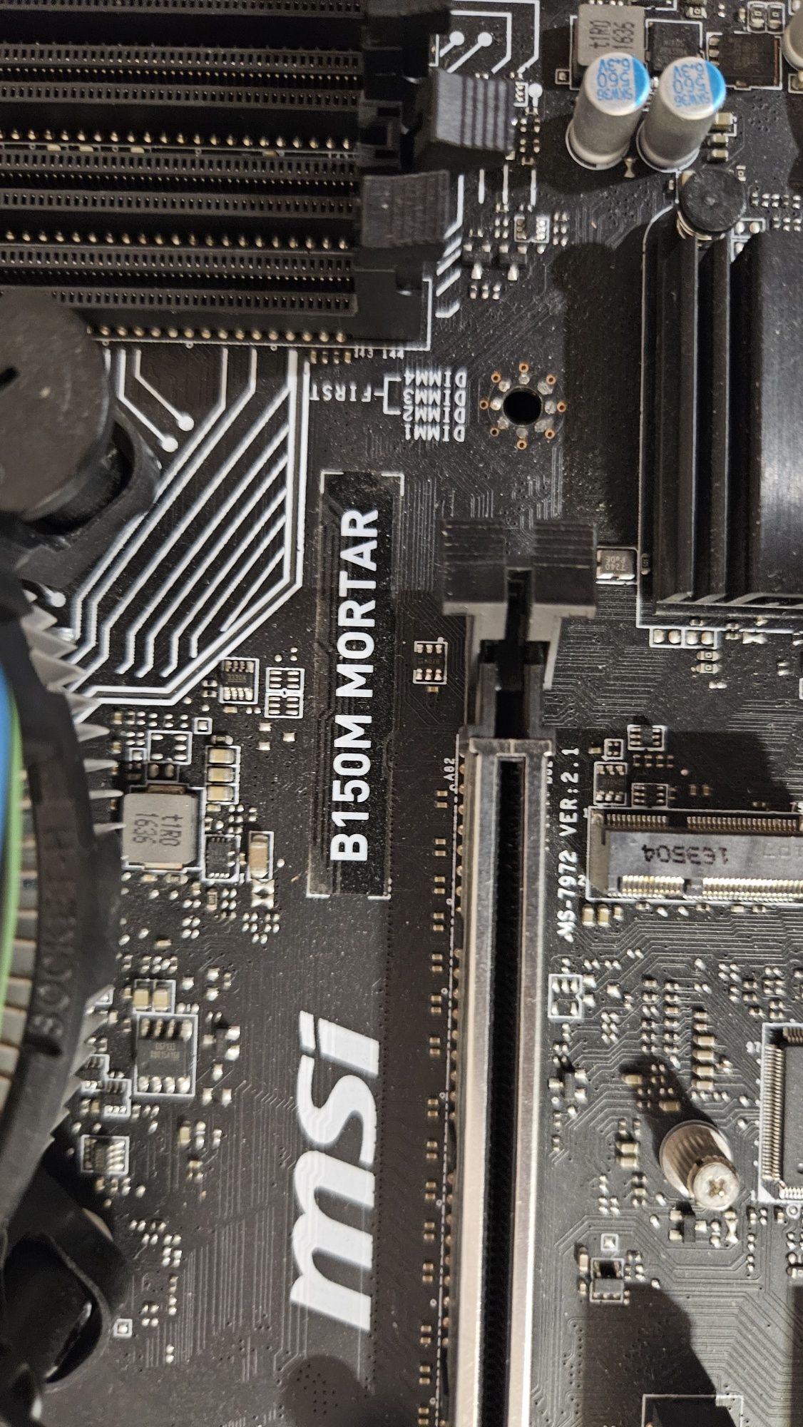 Продам комплект: MSI B150M Mortar + Intel i3 6100 + 8GB DDR4 2133MHz