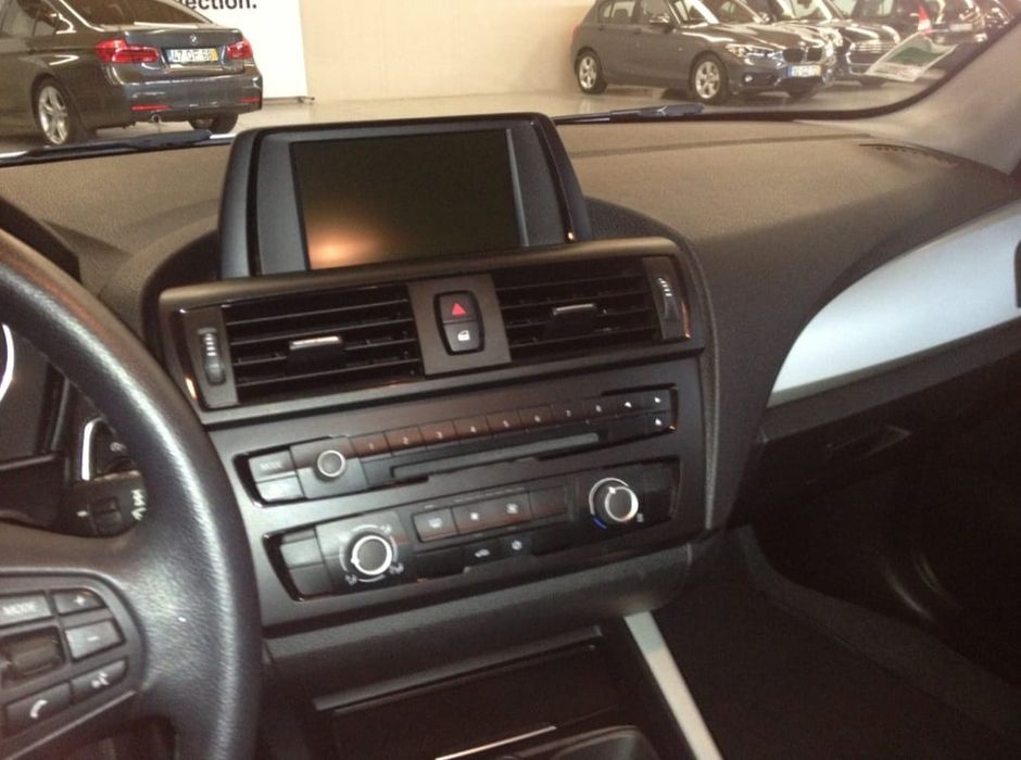BMW Serie 1  116D COMO NOVO