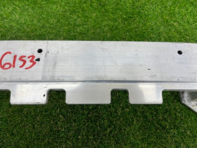 Усилитель бампера задний BMW 5-series G30 2.0 B46B20 2017