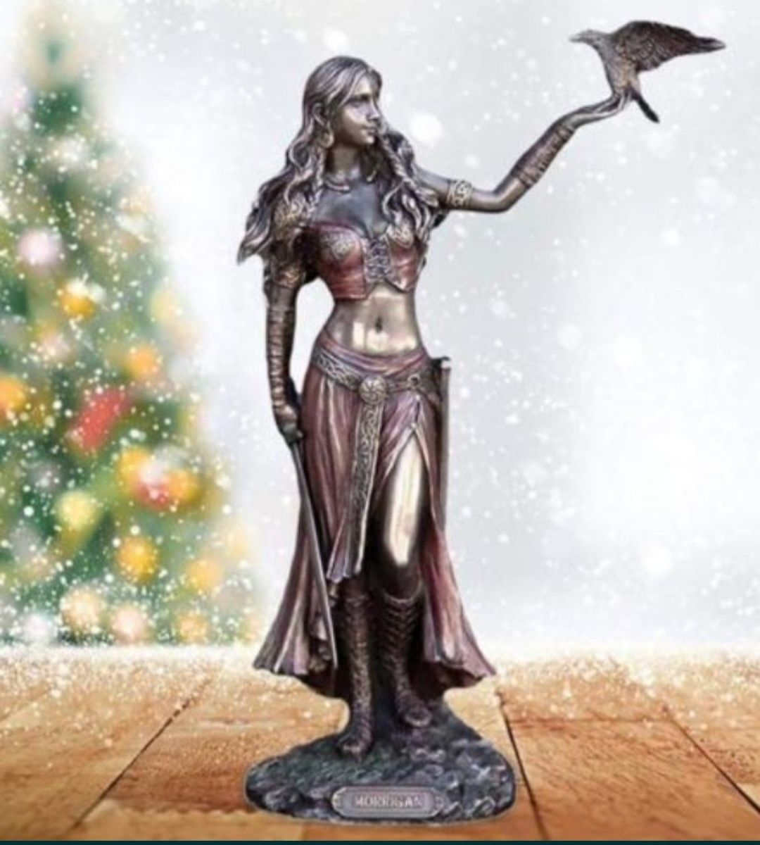 Статуэтка - Богиня  МОРРИГАН.  1190 грн.
