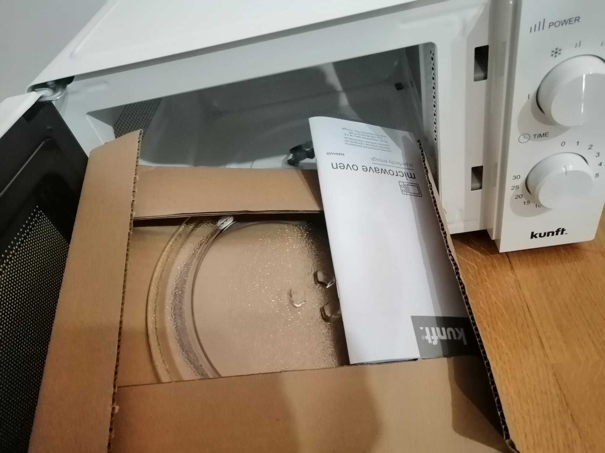 Micro-ondas 20L NOVO