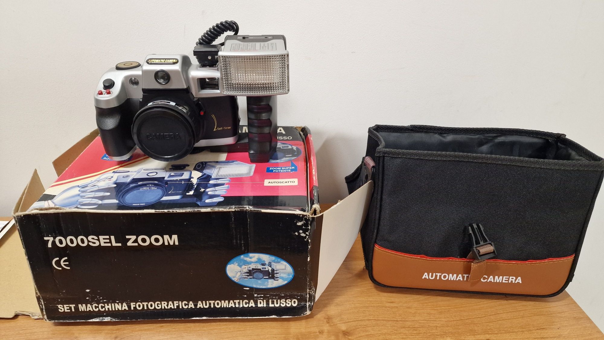 Aparat fotograficzny 7000SEL Zoom Camera PRL Klasyk retro