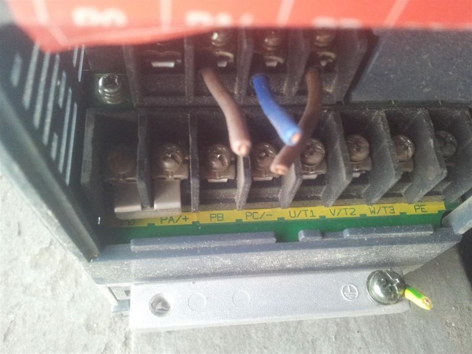 Преобразователь частоты 1.5 кВт Schneider Electric Altivar 312