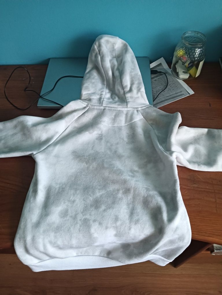 Sweat com capuz 8/9anos