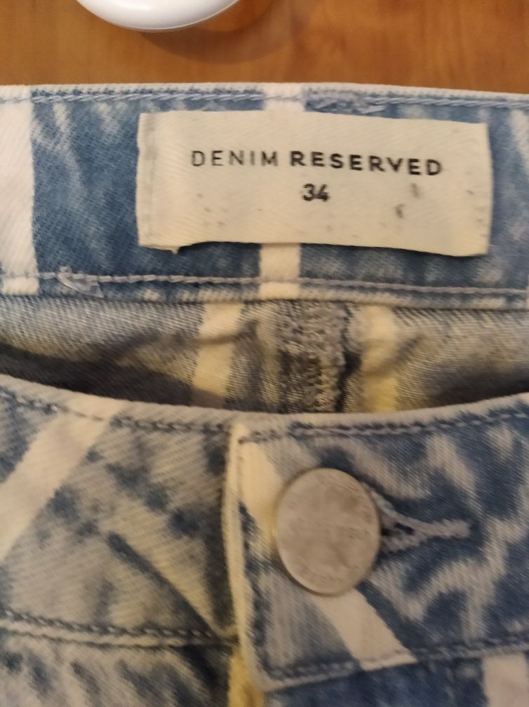 Spodnie damskie rozmiar S/M jeansowe Reserved 34 /36 JAK NOWE