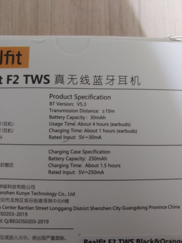 Realfit f2 tws słuchawki bluetooth