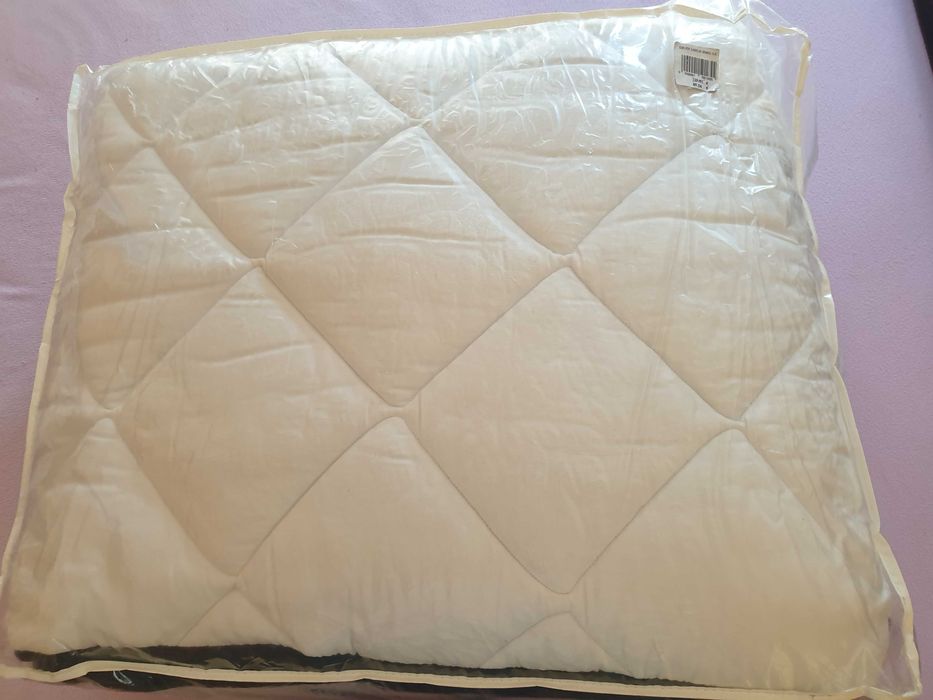 Edredom aquecimento dupla face casal 2.40x2,60 nunca usado Lameirinho