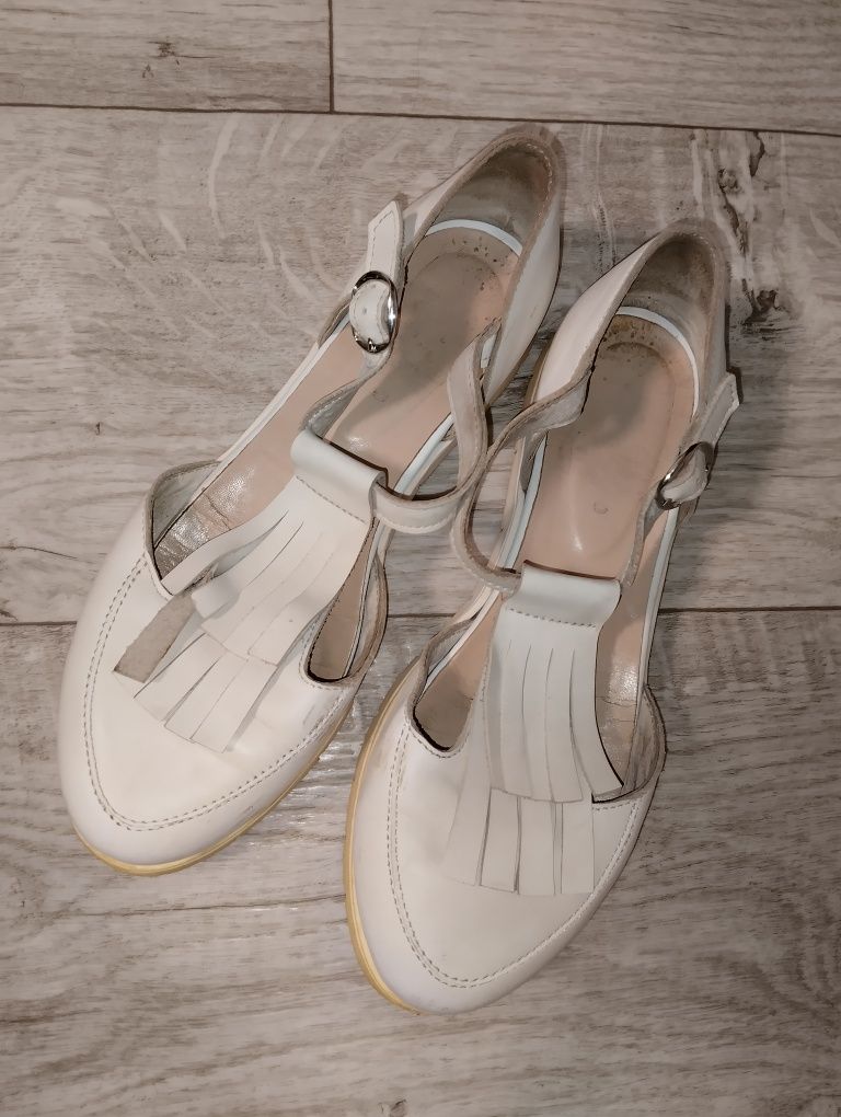Женские летние туфли макасины сандали
