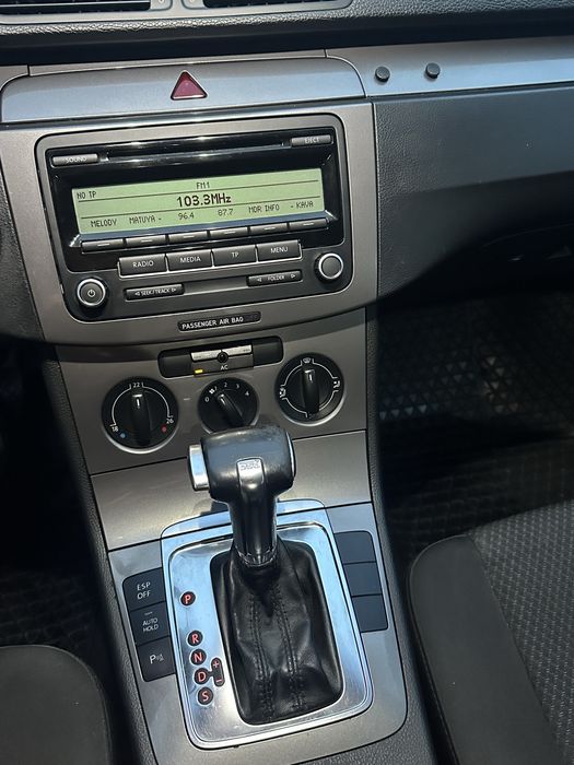 Продам Volkswagen Passat B6 2008 року