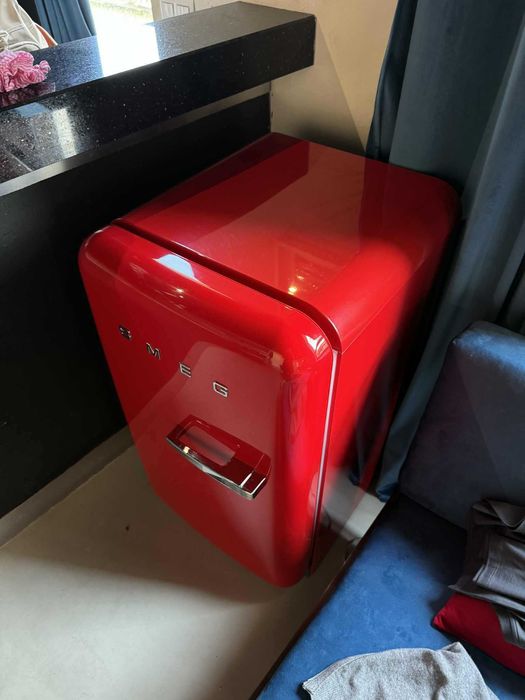 SMEG Lodówka 50’s Style Czerwona FAB10HLR