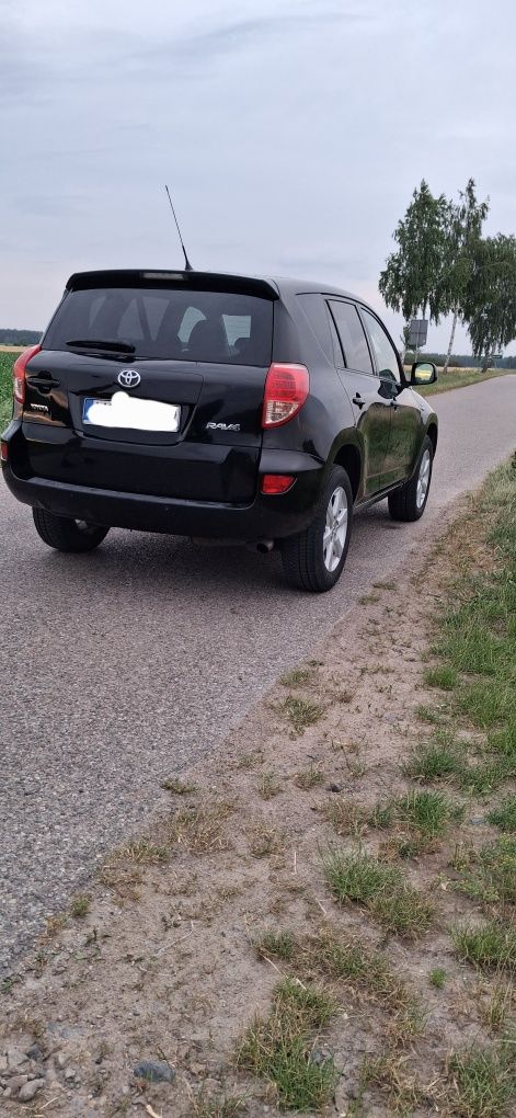 Samochód Toyota RAV4